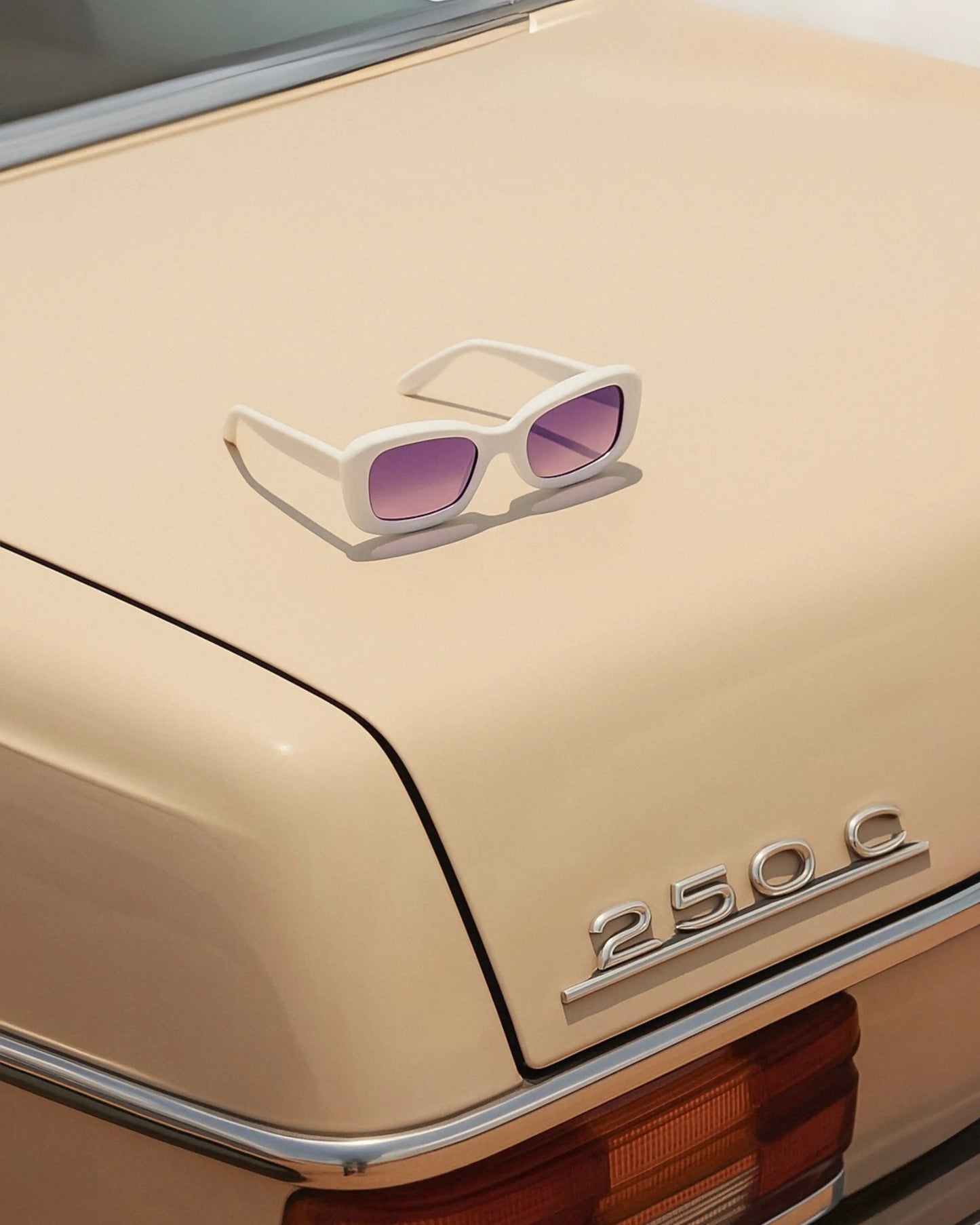 Rouge Glasses
